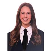 Me gustaría impartir clases a los niños ya que me gusta mucho enseñar. Anteriormente he realizado voluntariado de dar clases online a niños durante la situación del Covid-19